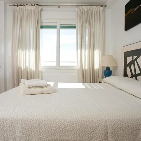 Apartment Front Sea View On Marbella's Promenade *