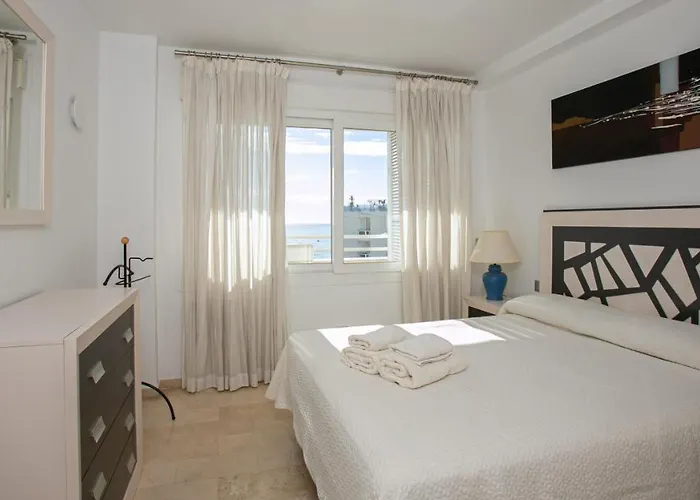 דירה Front Sea View On Marbella's Promenade *